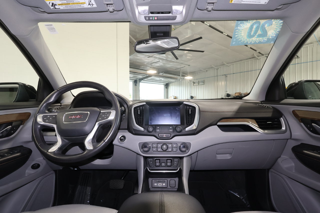 Used 2020 GMC Terrain SLE w/ Driver Convenience Package FWD image 29