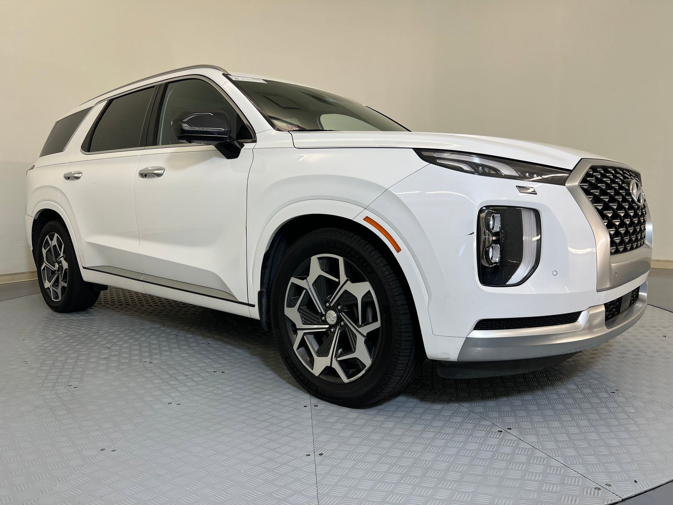 Used 2021 Hyundai Palisade Calligraphy image 7