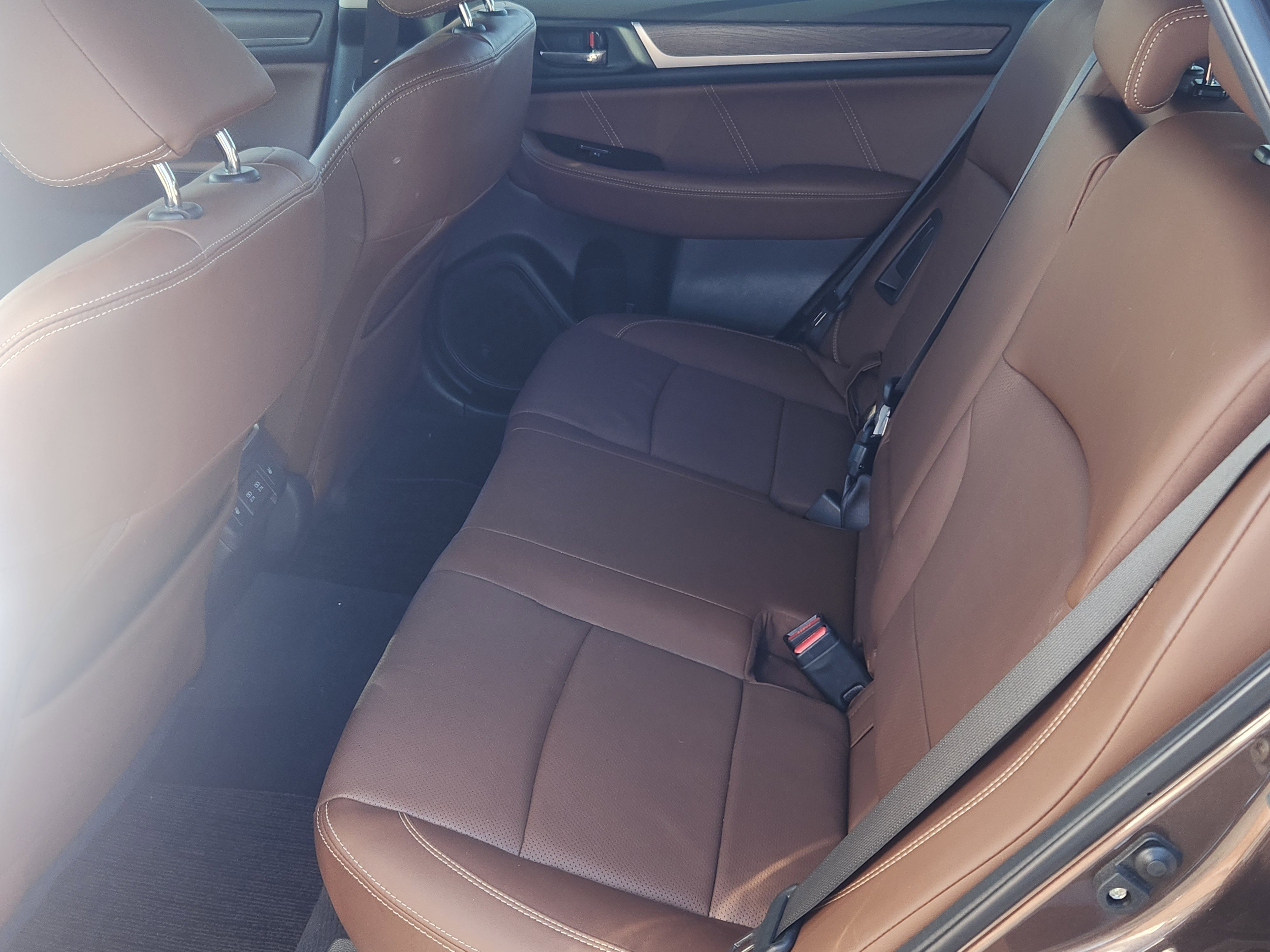 Used 2019 Subaru Outback 3.6R Touring image 16