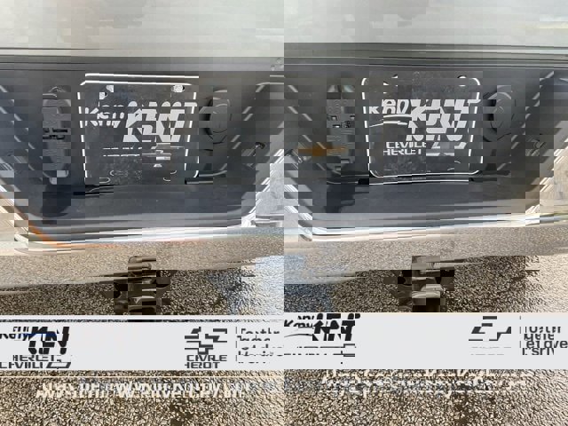 Used 2023 Chevrolet Silverado 1500 LT image 10