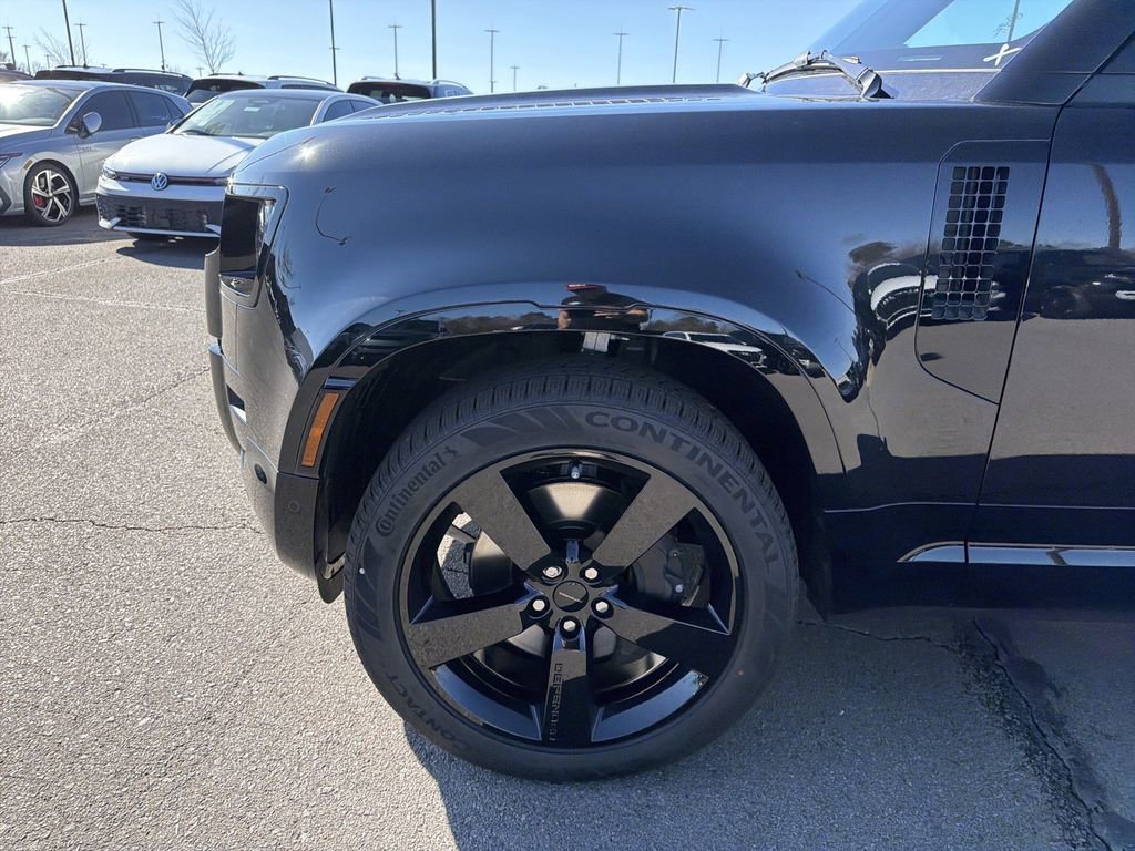 New 2026 Land Rover Defender 110 X-Dynamic SE image 9