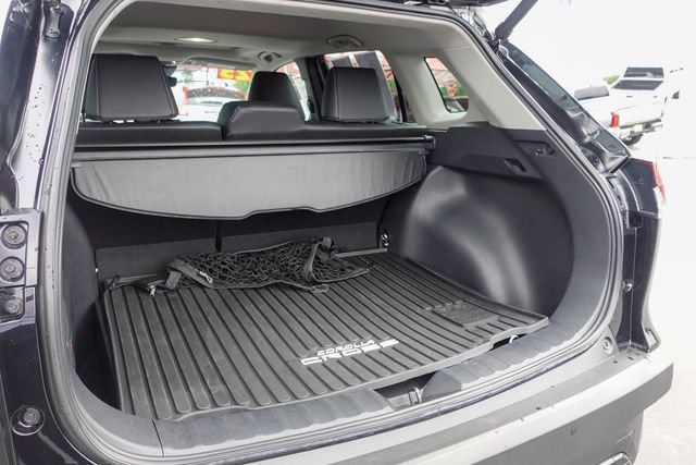 Certified 2023 Toyota Corolla Cross XLE w/ Convenience Package image 32