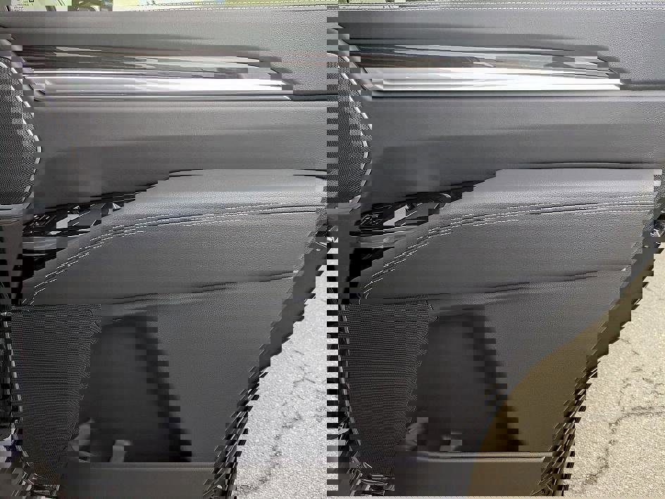 New 2026 Cadillac Escalade 4WD image 29