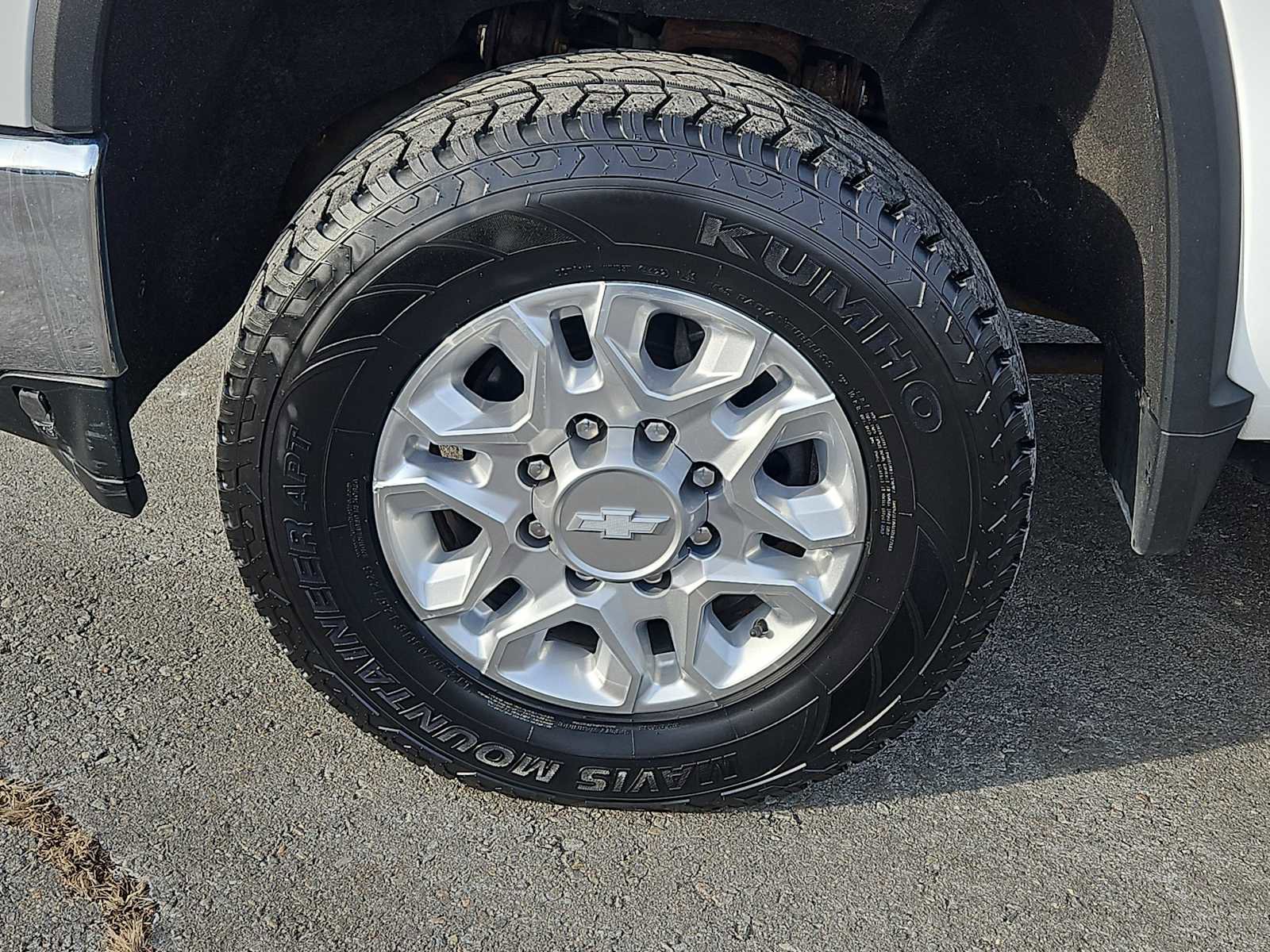 Used 2020 Chevrolet Silverado 2500 LTZ image 7