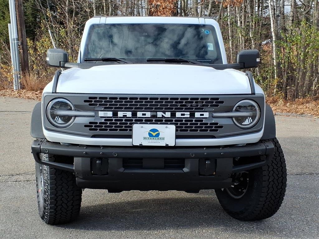 New 2025 Ford Bronco Badlands image 3