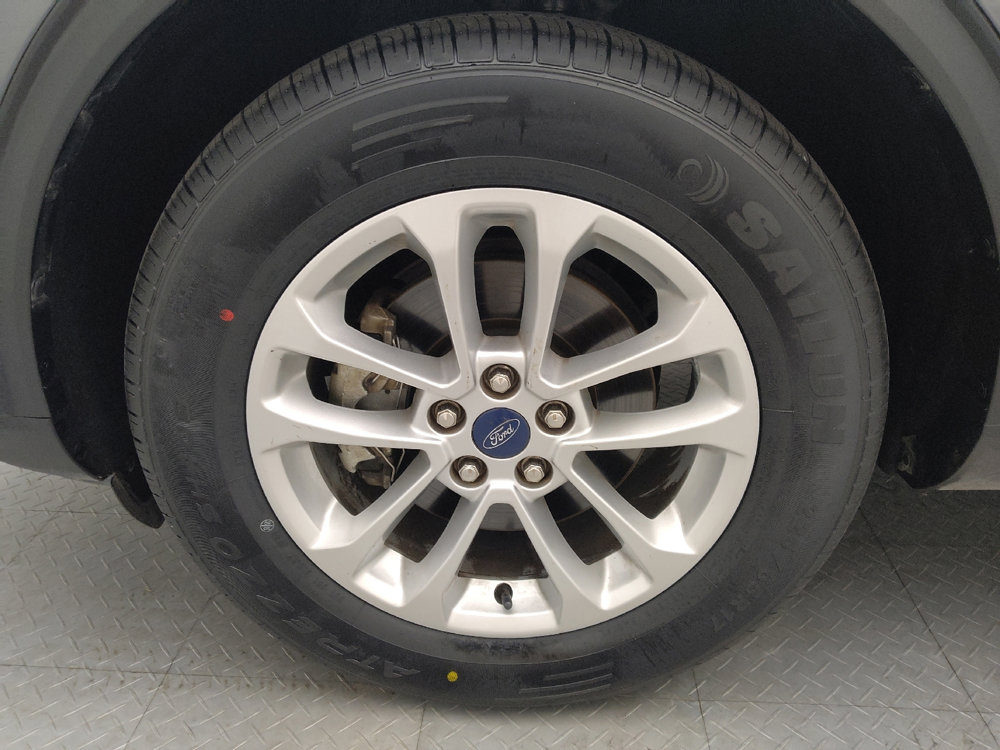 Used 2021 Ford Escape SE image 31