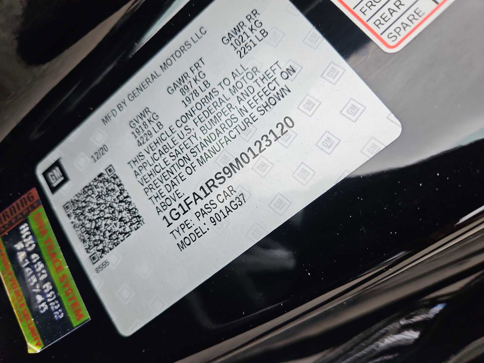 Certified 2021 Chevrolet Camaro LT w/ RS Package image 14