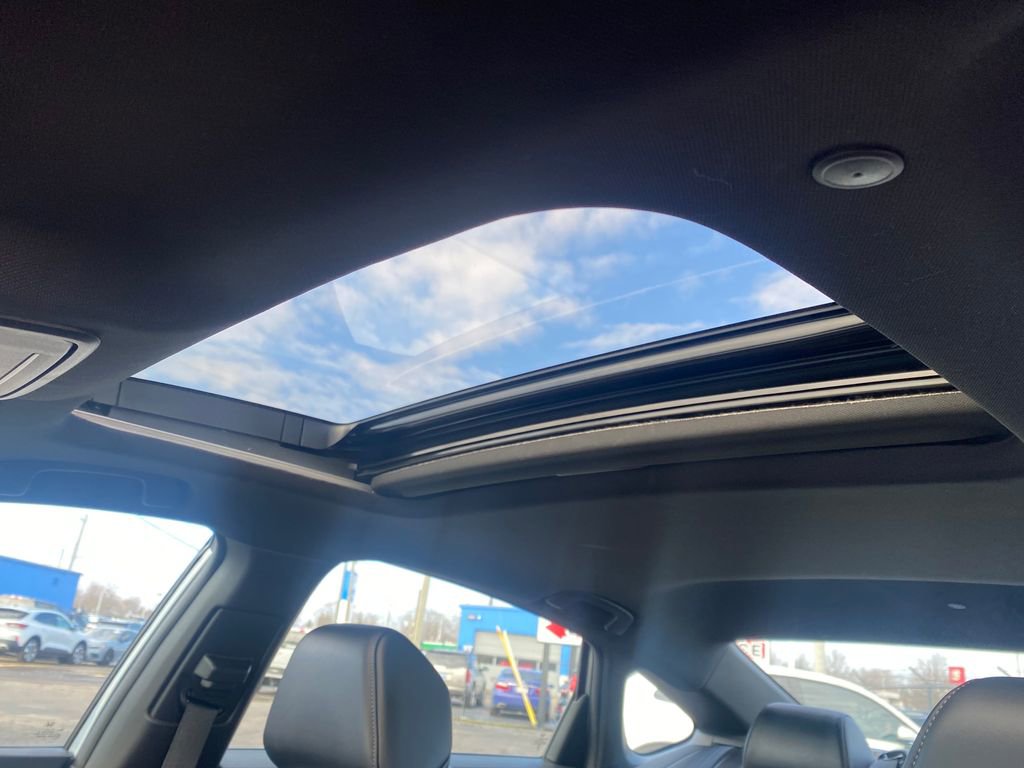 Used 2023 Honda Accord Sport image 11