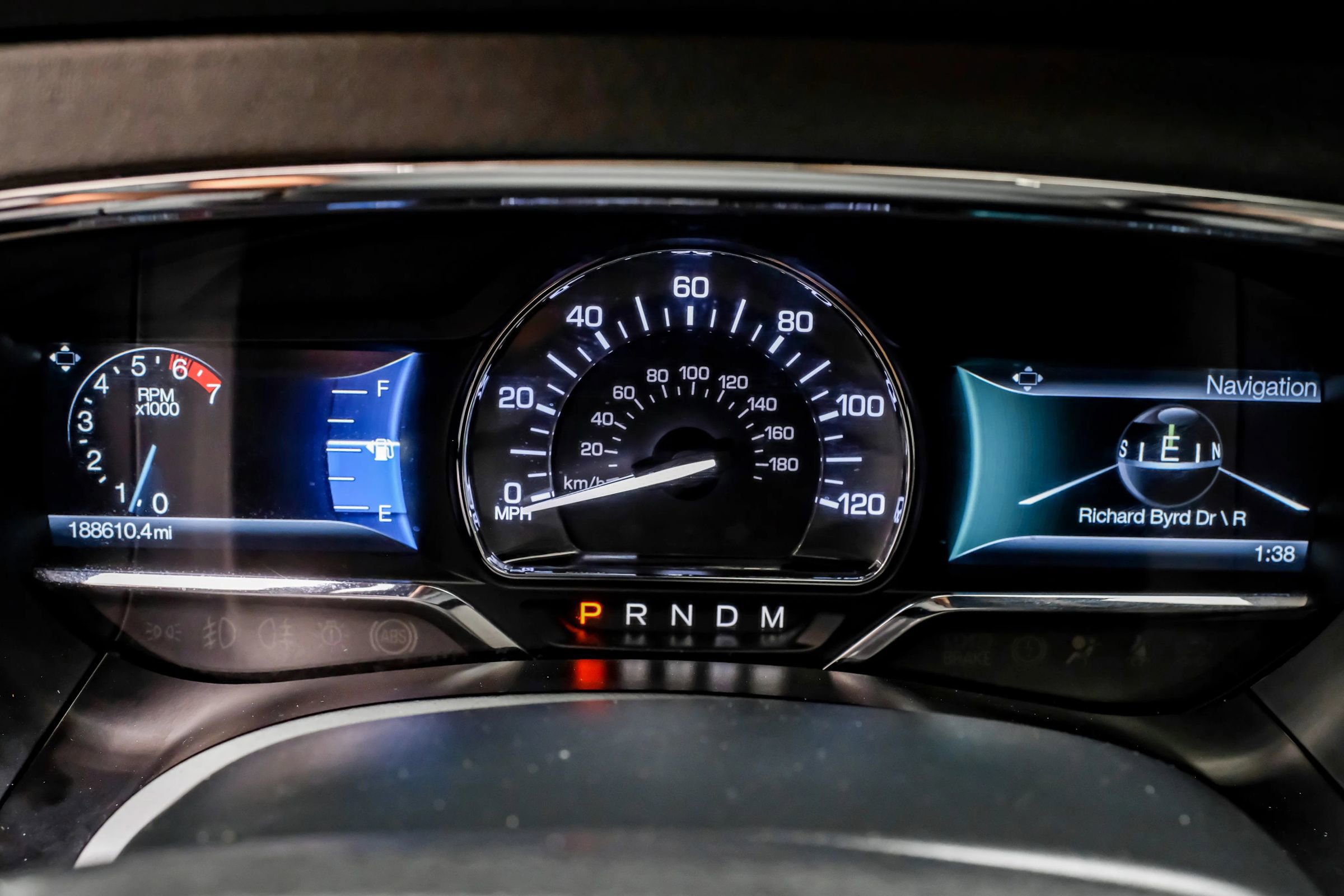 Used 2015 Lincoln Navigator 2WD image 22
