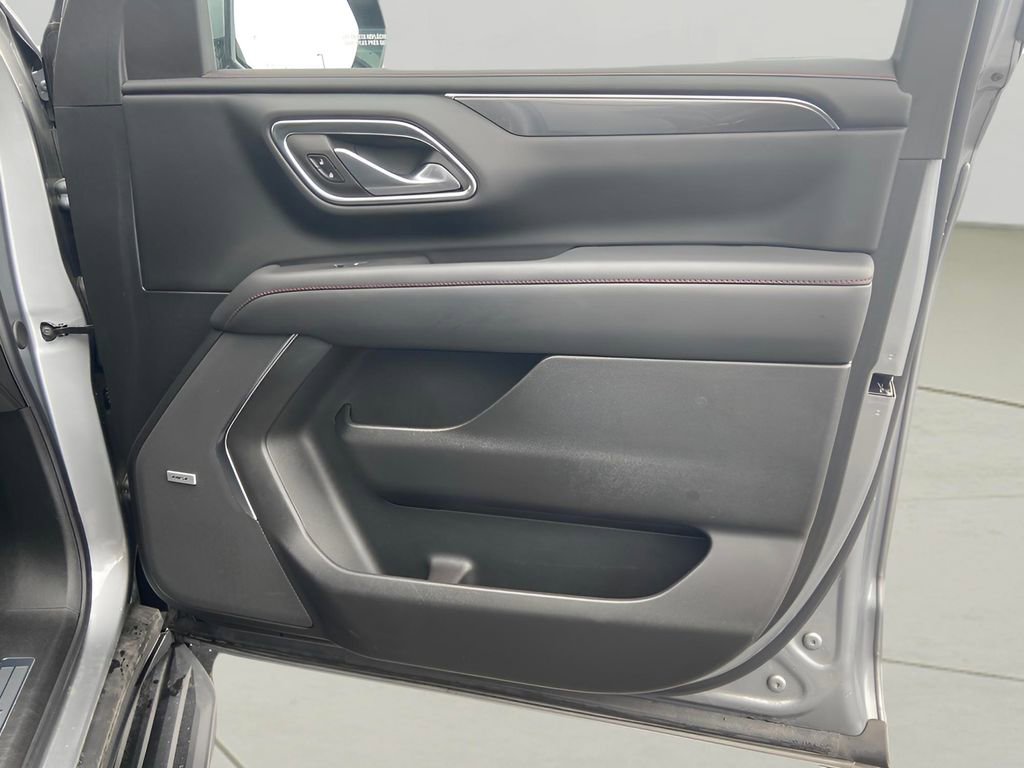 Used 2023 Chevrolet Tahoe RST image 19