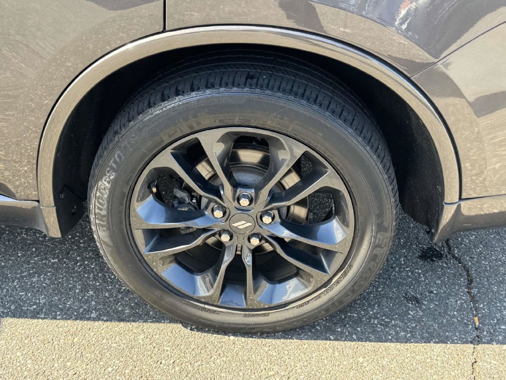 Used 2021 Dodge Durango R/T w/ Blacktop Package AWD/4WD image 9