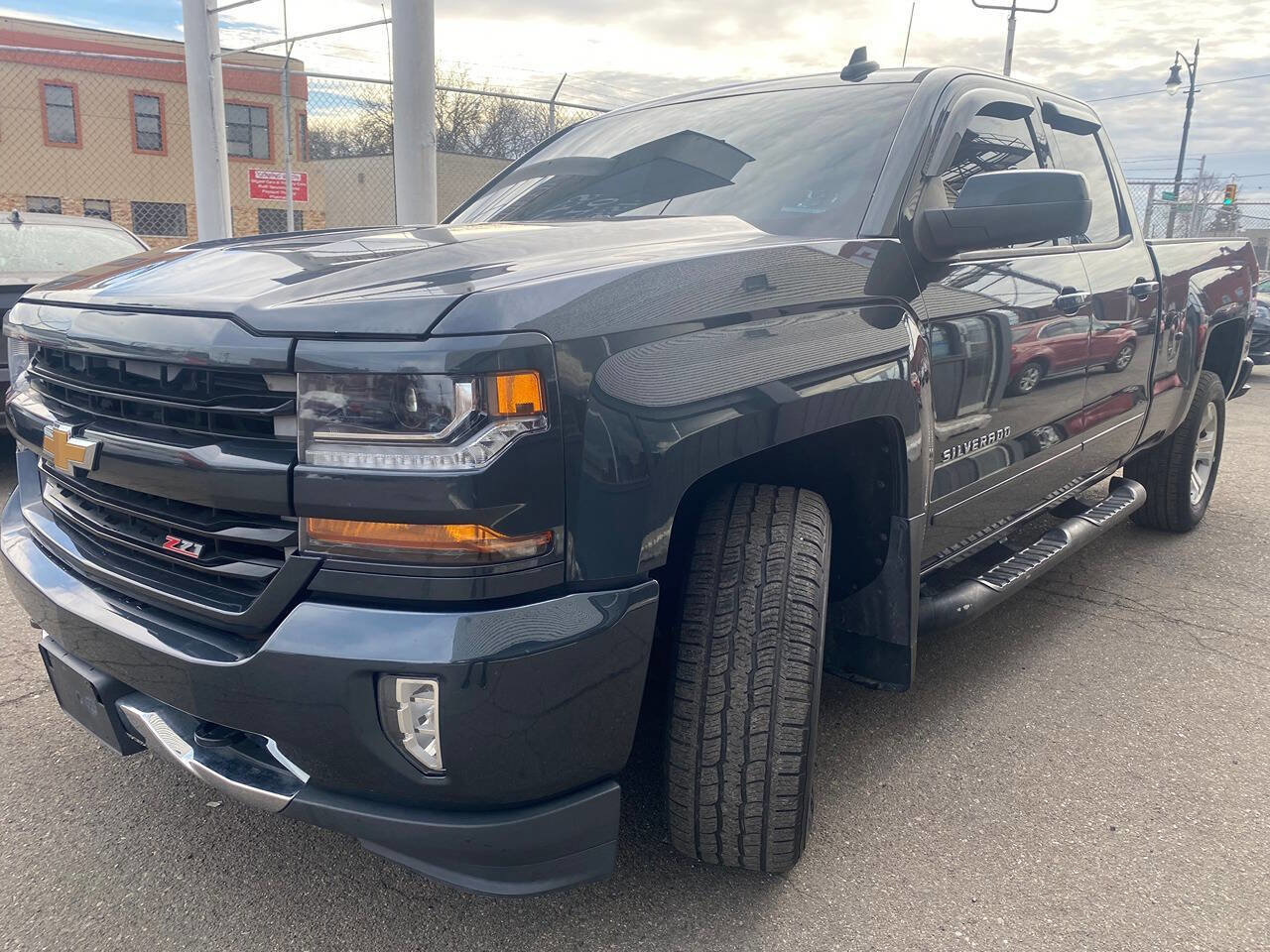 Used 2017 Chevrolet Silverado 1500 LT w/ All Star Edition image 2