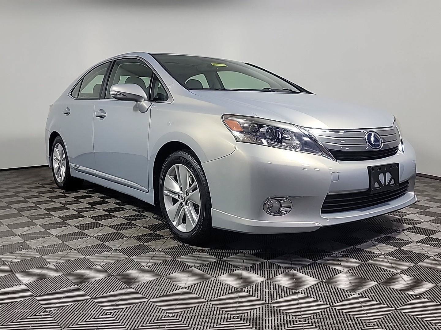 Used 2010 Lexus HS 250h FWD image 1