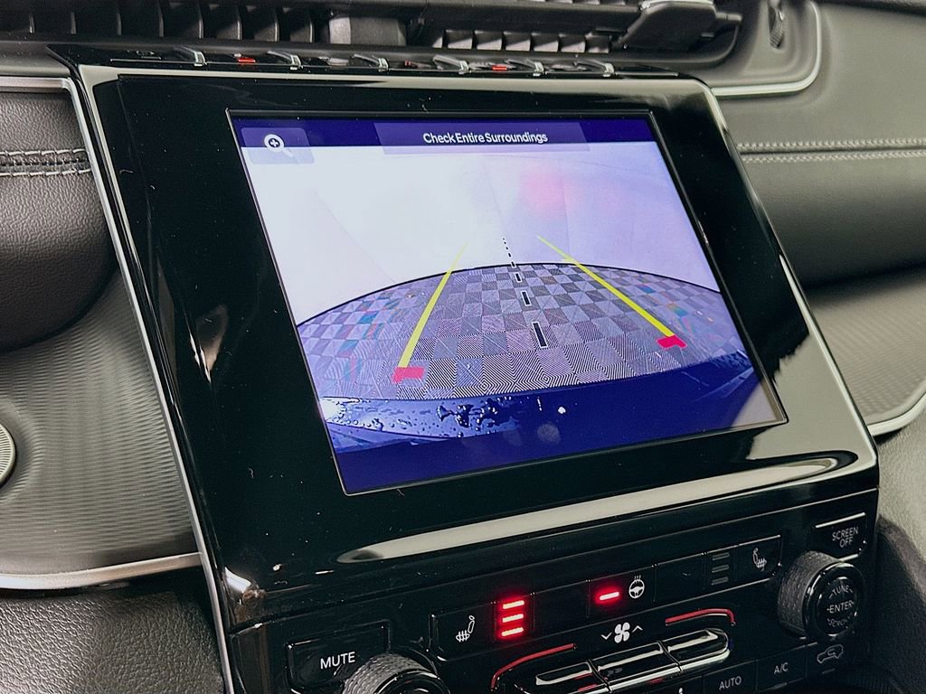 New 2025 Jeep Grand Cherokee L Laredo w/ Luxury Tech Group I image 17