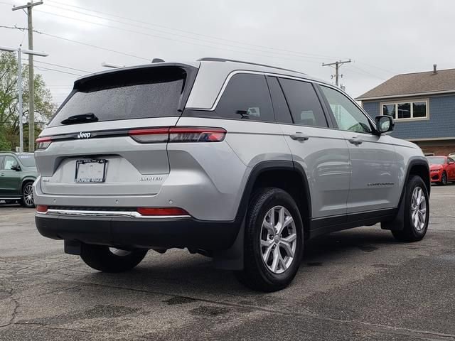 Used 2022 Jeep Grand Cherokee Limited image 6