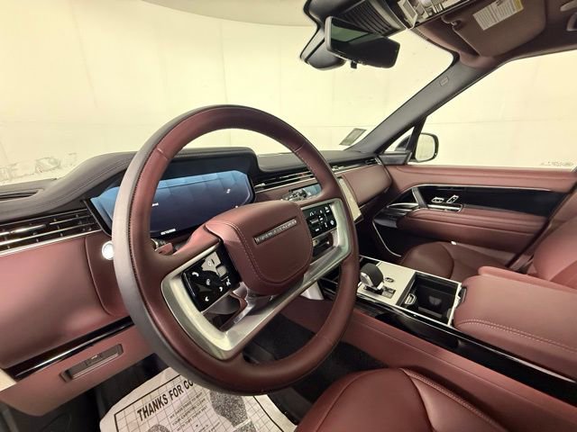 New 2025 Land Rover Range Rover SE image 8