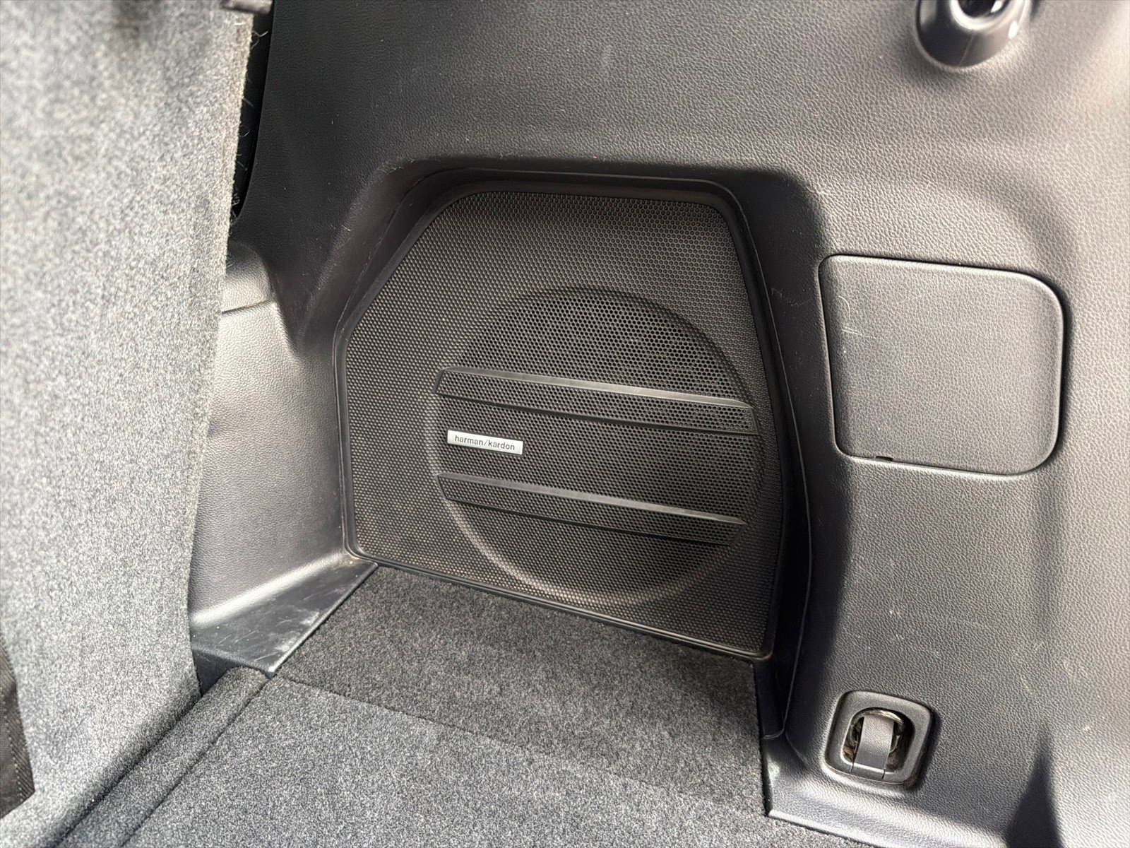 Used 2022 Subaru Ascent Touring w/ Popular Package #2A image 37