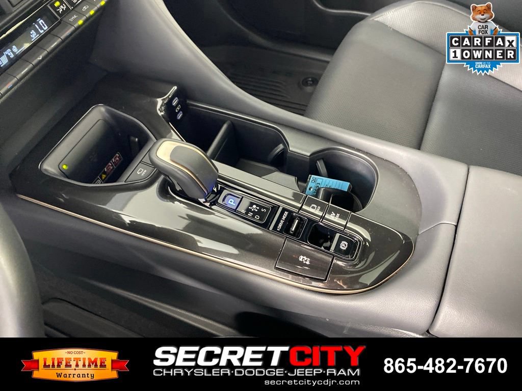 Used 2025 Toyota Crown Signia w/ Advanced Technology Package AWD/4WD image 22