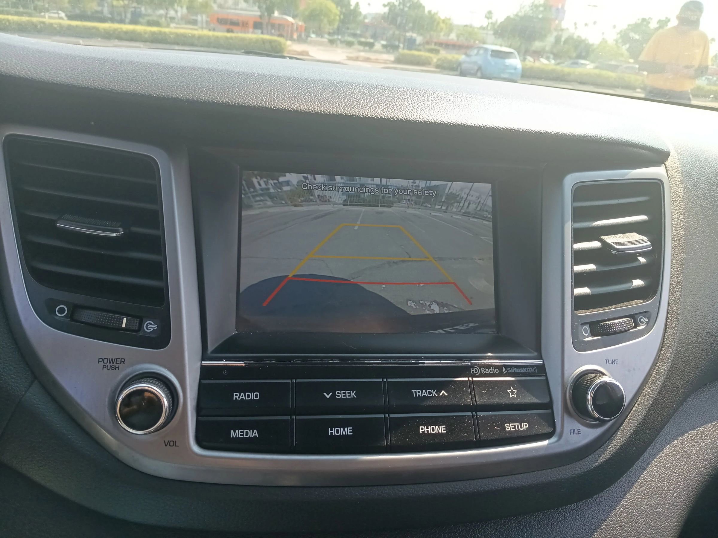 Used 2018 Hyundai Tucson SEL image 18