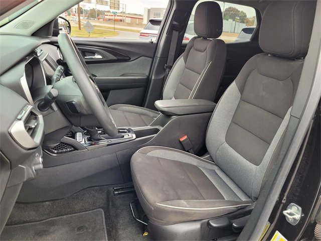 Used 2023 Chevrolet TrailBlazer LS image 8