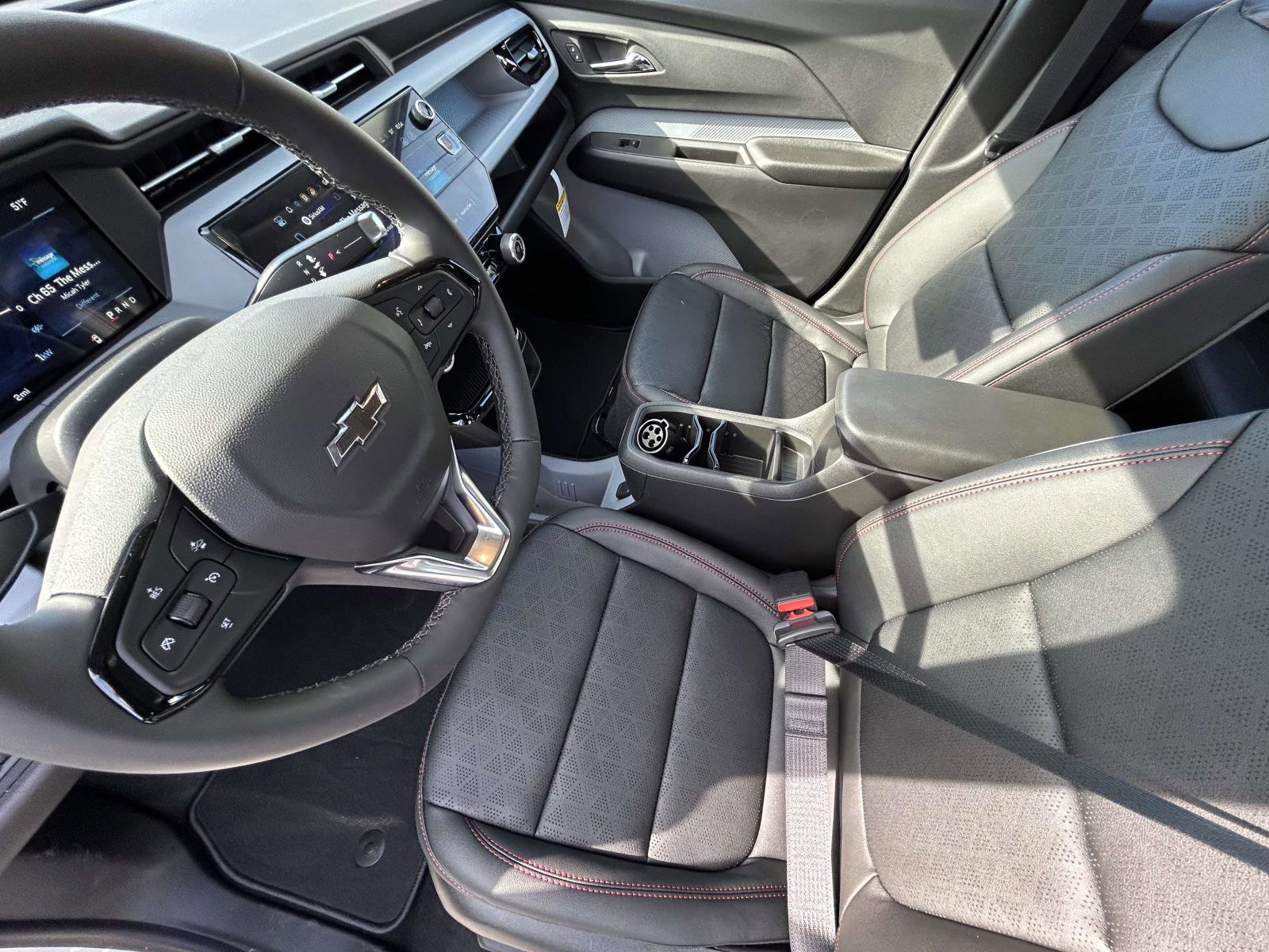 New 2027 Chevrolet Bolt RS FWD image 10