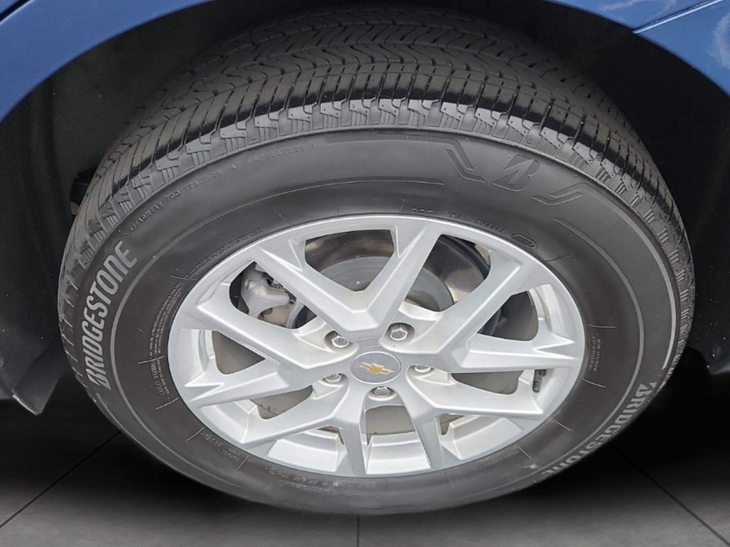 Certified 2024 Chevrolet Equinox LT AWD/4WD image 13