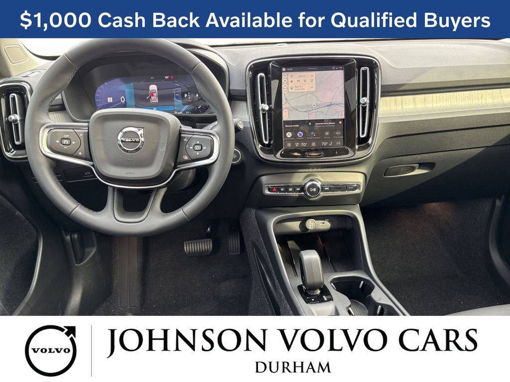 New 2026 Volvo XC40 B4 Core FWD image 8