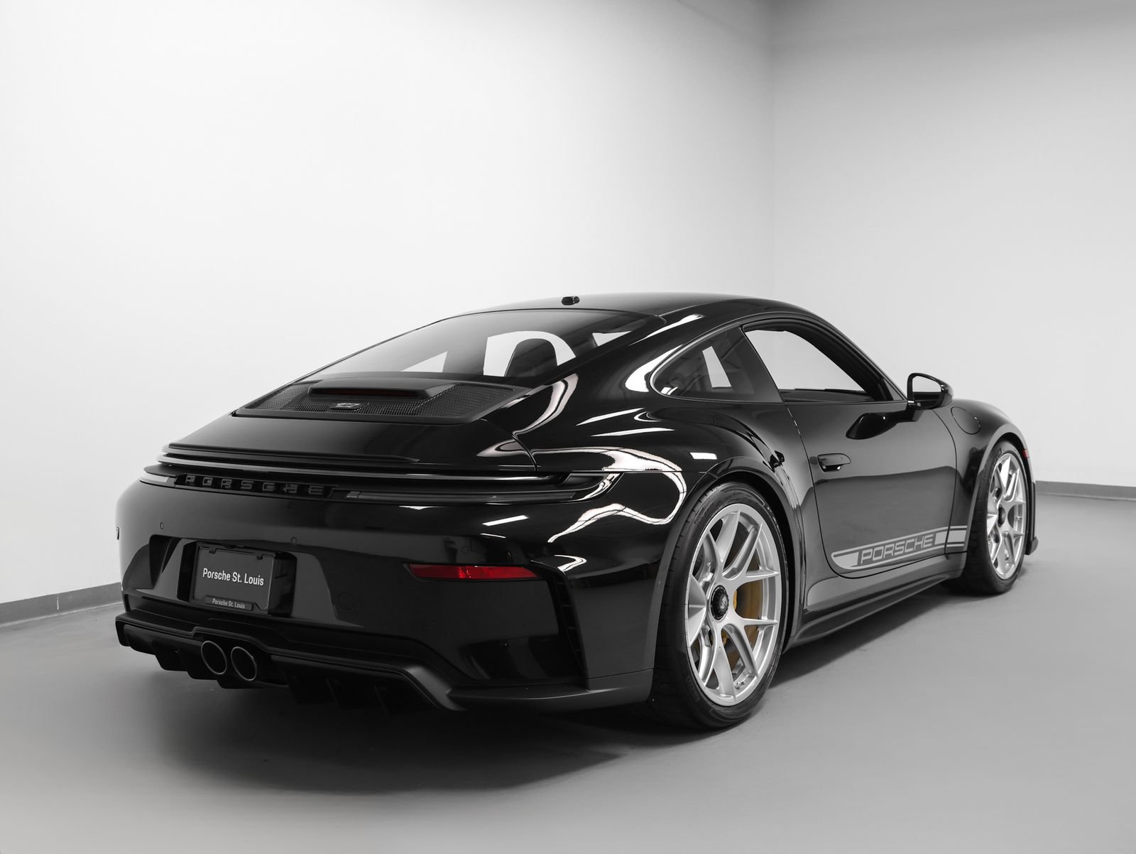 Certified 2026 Porsche 911 GT3 RWD image 12