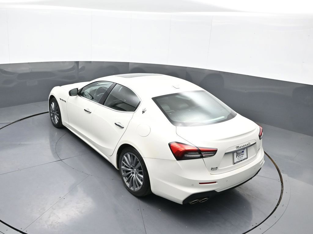 Used 2022 Maserati Ghibli Modena image 41