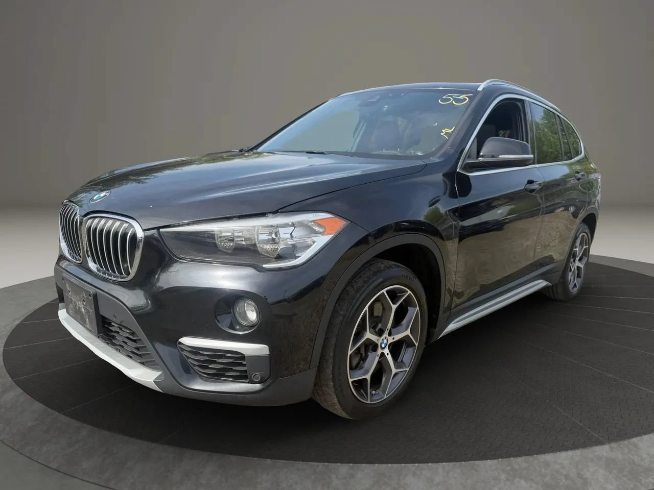 Used 2019 BMW X1 xDrive28i w/ Convenience Package AWD/4WD image 1