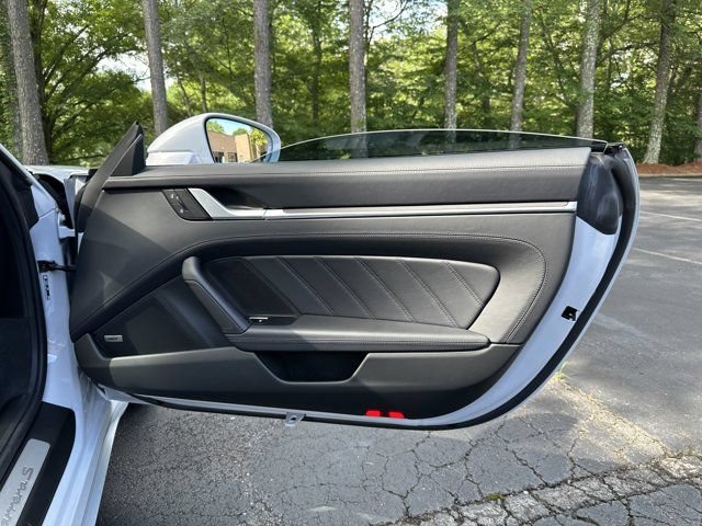Used 2025 Porsche 911 Carrera S RWD image 13
