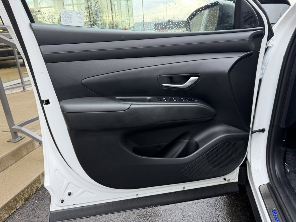 Certified 2025 Hyundai Tucson SEL image 11