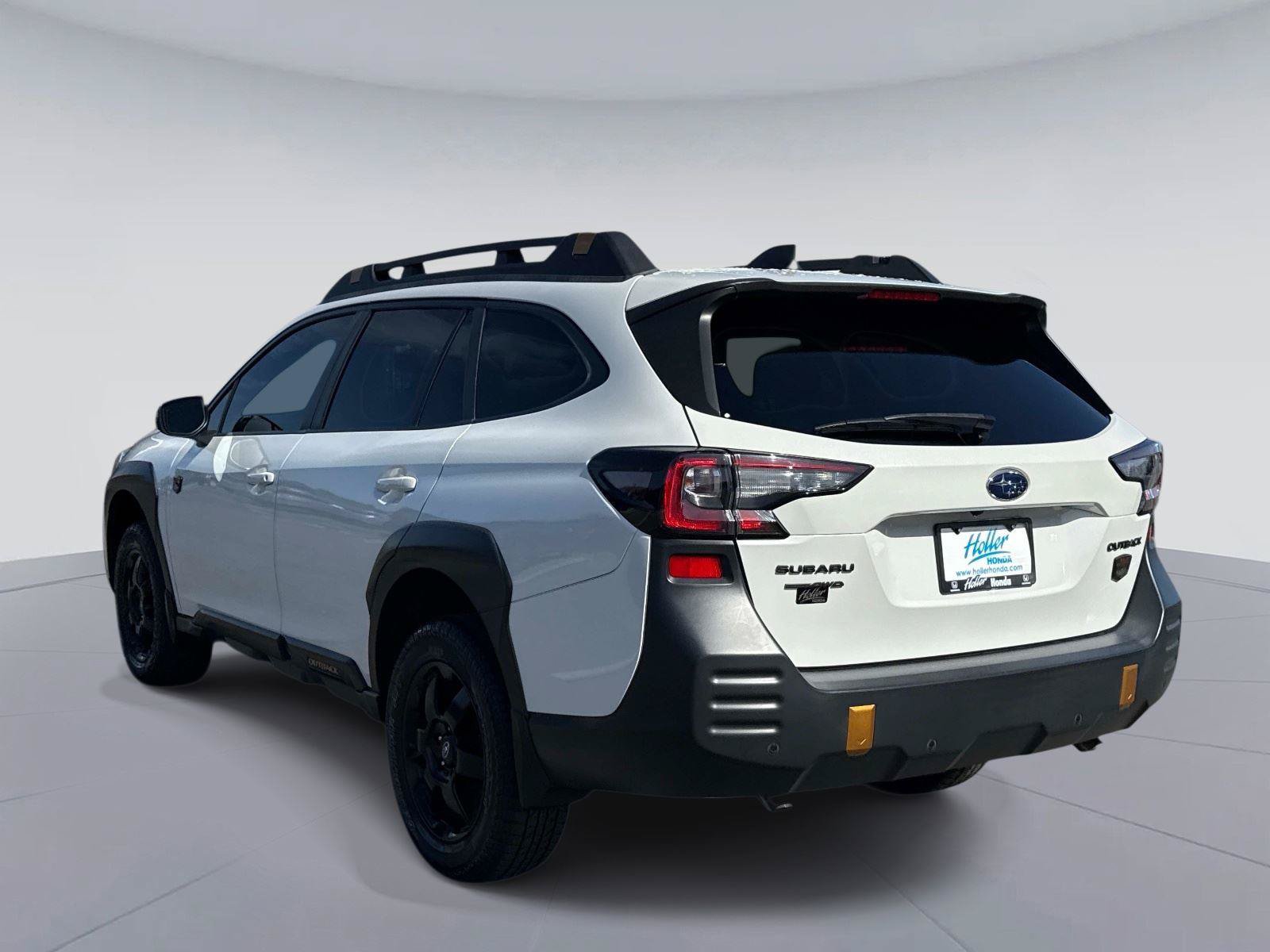 Used 2022 Subaru Outback Wilderness w/ Wilderness Package AWD/4WD image 6