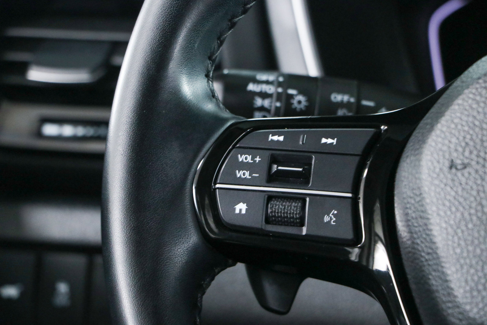 Used 2023 Honda Pilot EX-L image 13