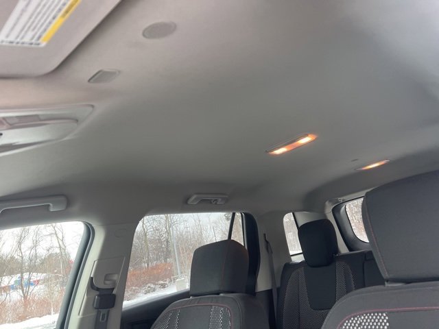 Used 2017 GMC Terrain SLE image 19