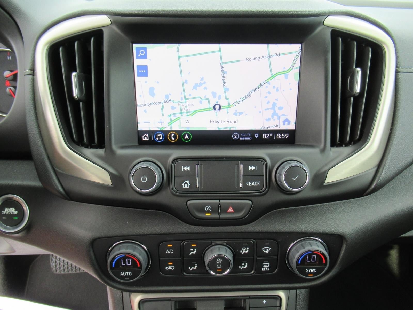 Used 2024 GMC Terrain Denali w/ Denali Premium Package AWD/4WD image 23