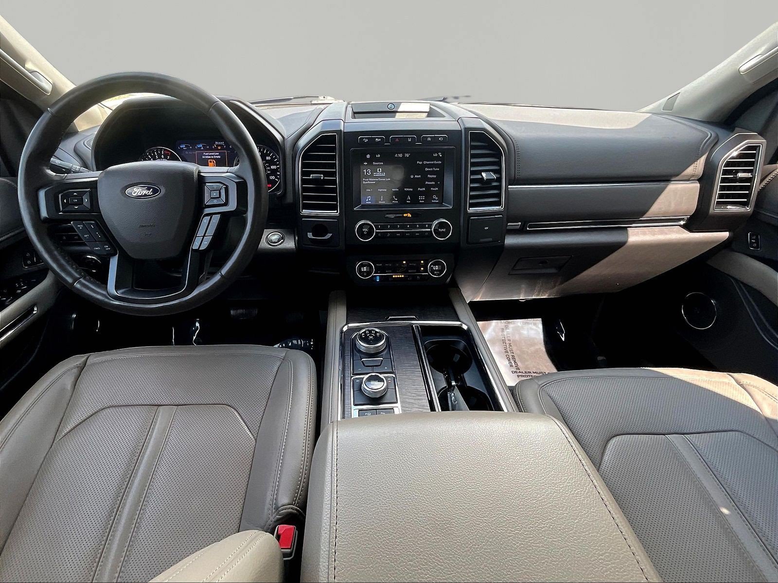Used 2019 Ford Expedition Limited w/ Equipment Group 302A AWD/4WD image 7