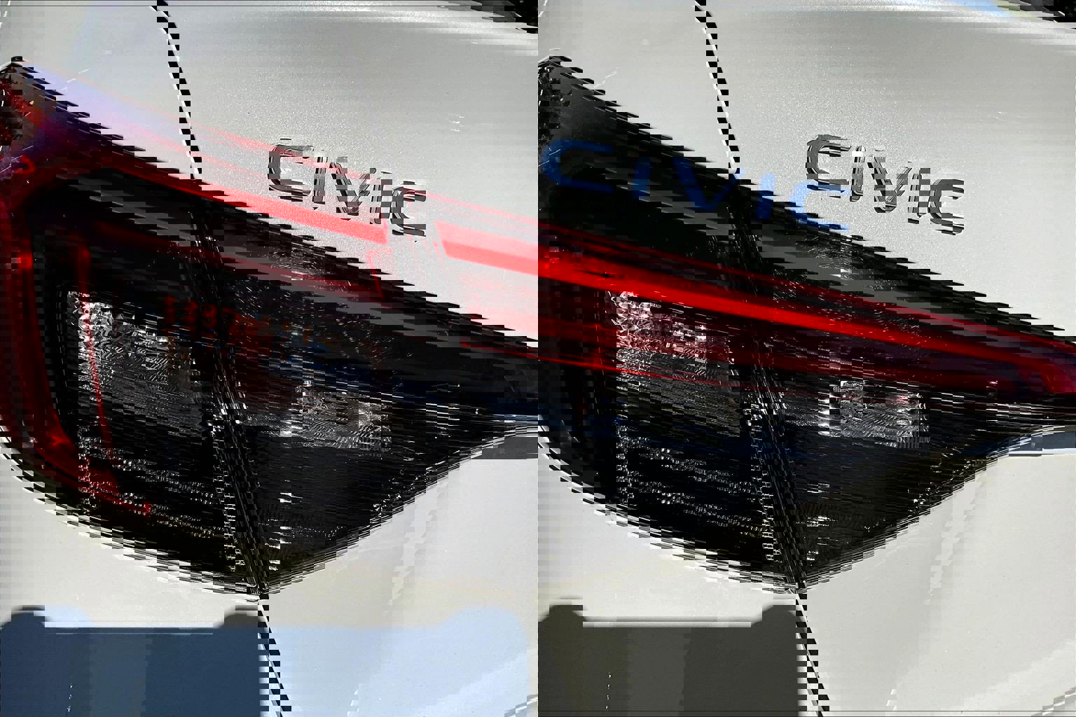 Used 2023 Honda Civic Touring image 23