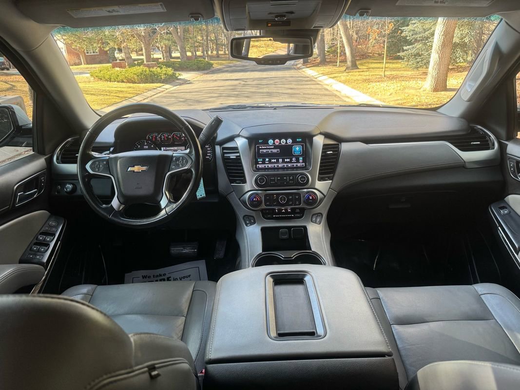 Used 2020 Chevrolet Suburban LT AWD/4WD image 19