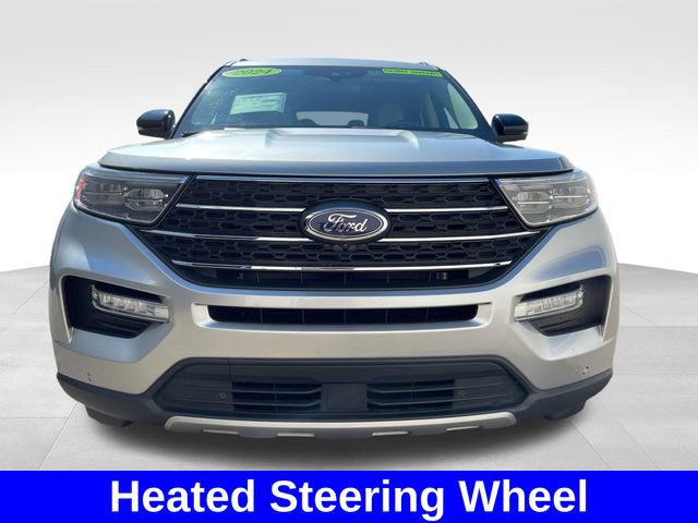 Used 2024 Ford Explorer XLT w/ Equipment Group 202A AWD/4WD image 8