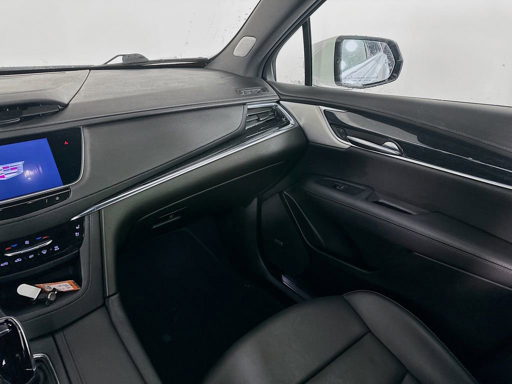 Used 2023 Cadillac XT5 Premium Luxury w/ Technology Package image 31