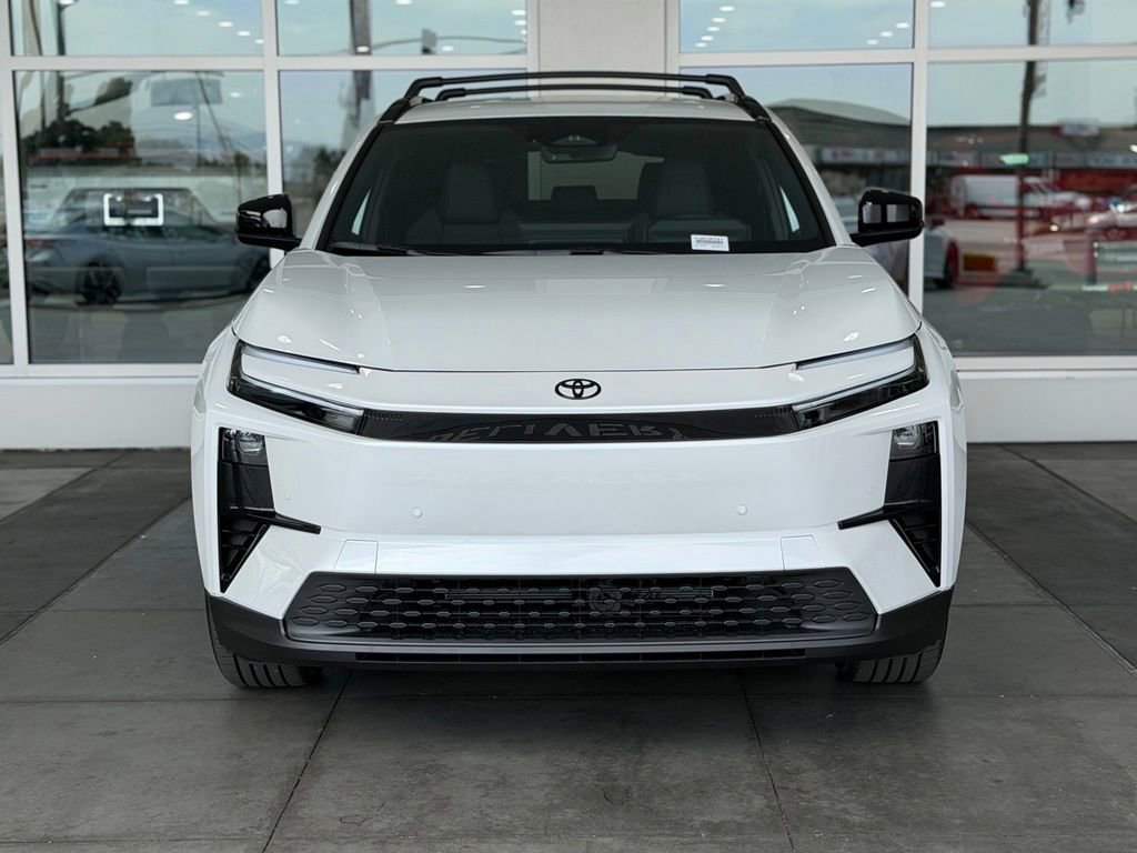 New 2026 Toyota C-HR AWD/4WD image 4