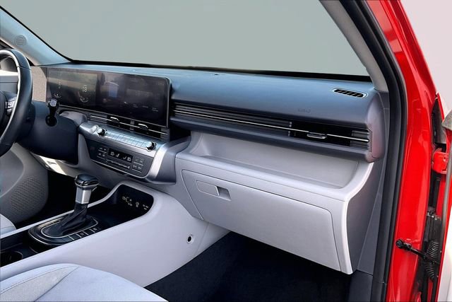 Used 2024 Hyundai Kona SEL image 25