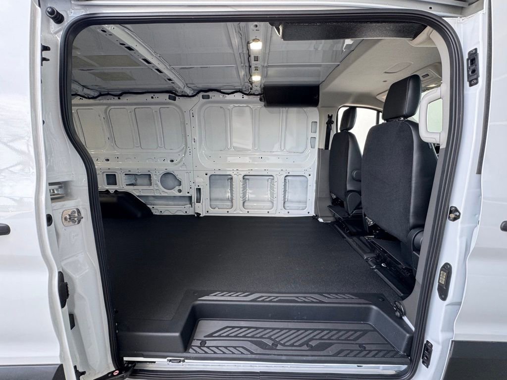New 2025 Ford Transit 350 148 Low Roof image 25