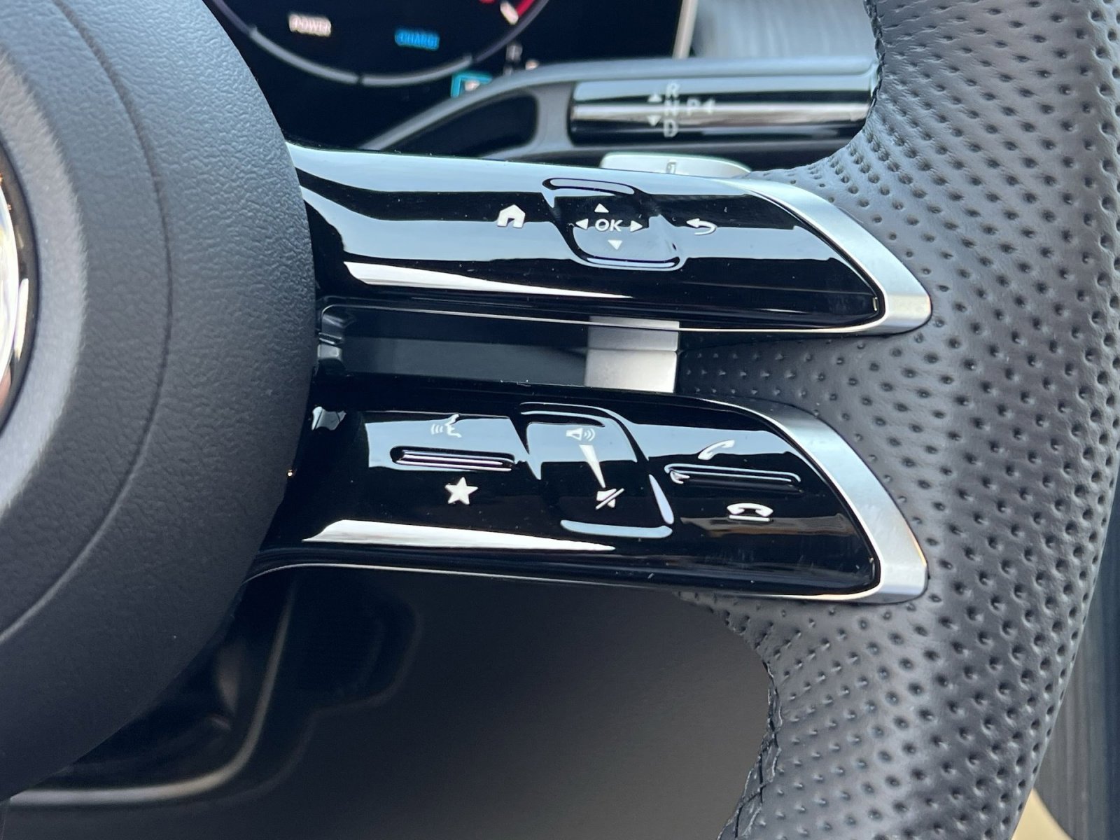 New 2026 Mercedes-Benz GLC 300 4MATIC image 30