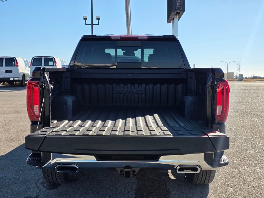 New 2026 GMC Sierra 1500 SLT w/ SLT Premium Package image 7