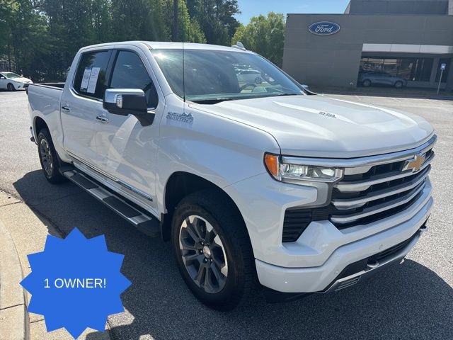 Used 2024 Chevrolet Silverado 1500 High Country w/ Technology Package image 2