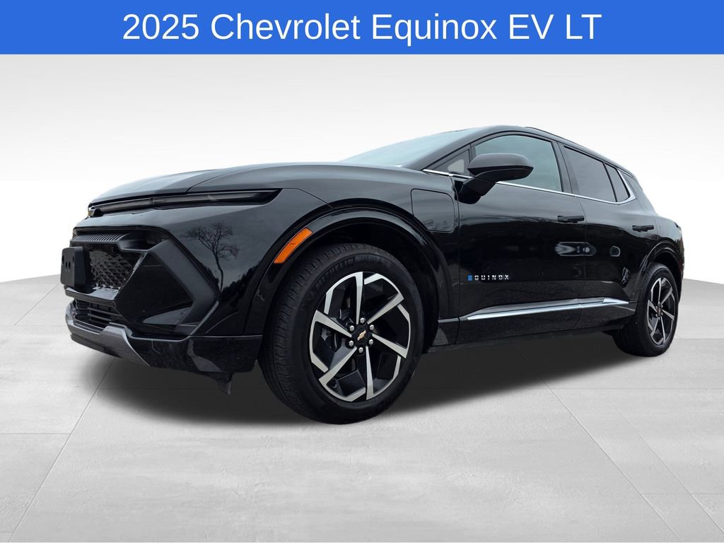 Used 2025 Chevrolet Equinox EV LT image 10
