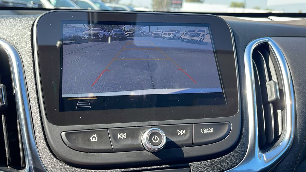 Used 2021 Chevrolet Equinox Premier w/ LPO, Hit The Road Package FWD image 18