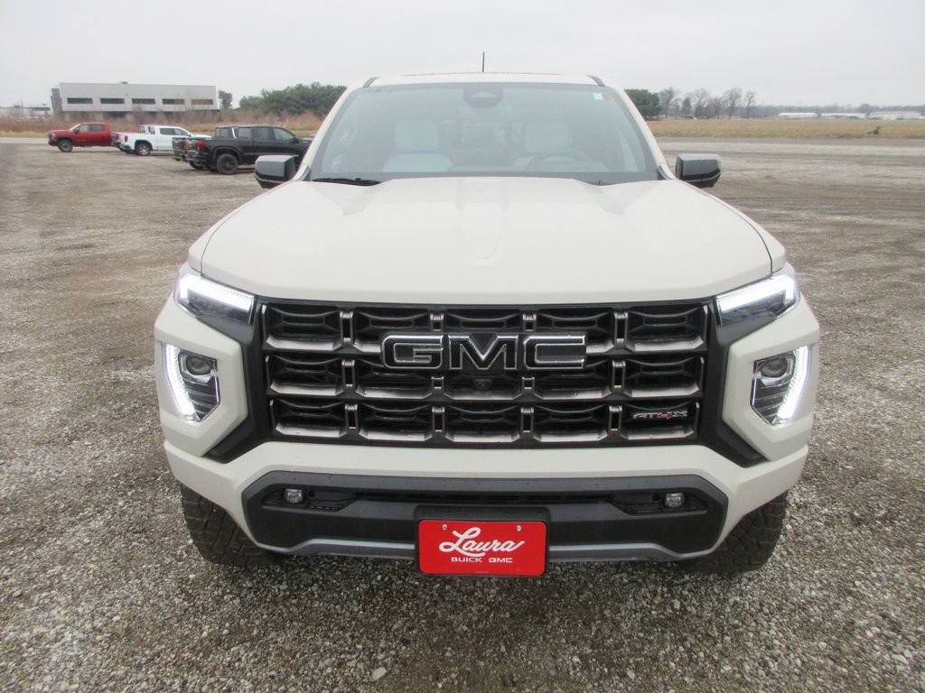 New 2026 GMC Canyon AT4X w/ LPO, Black Badging Package AWD/4WD image 12